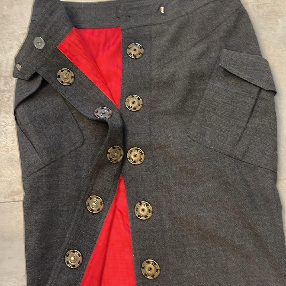 Carolina Herrera charcoal gray virgin fleece wool skirt made in Spain sz 4